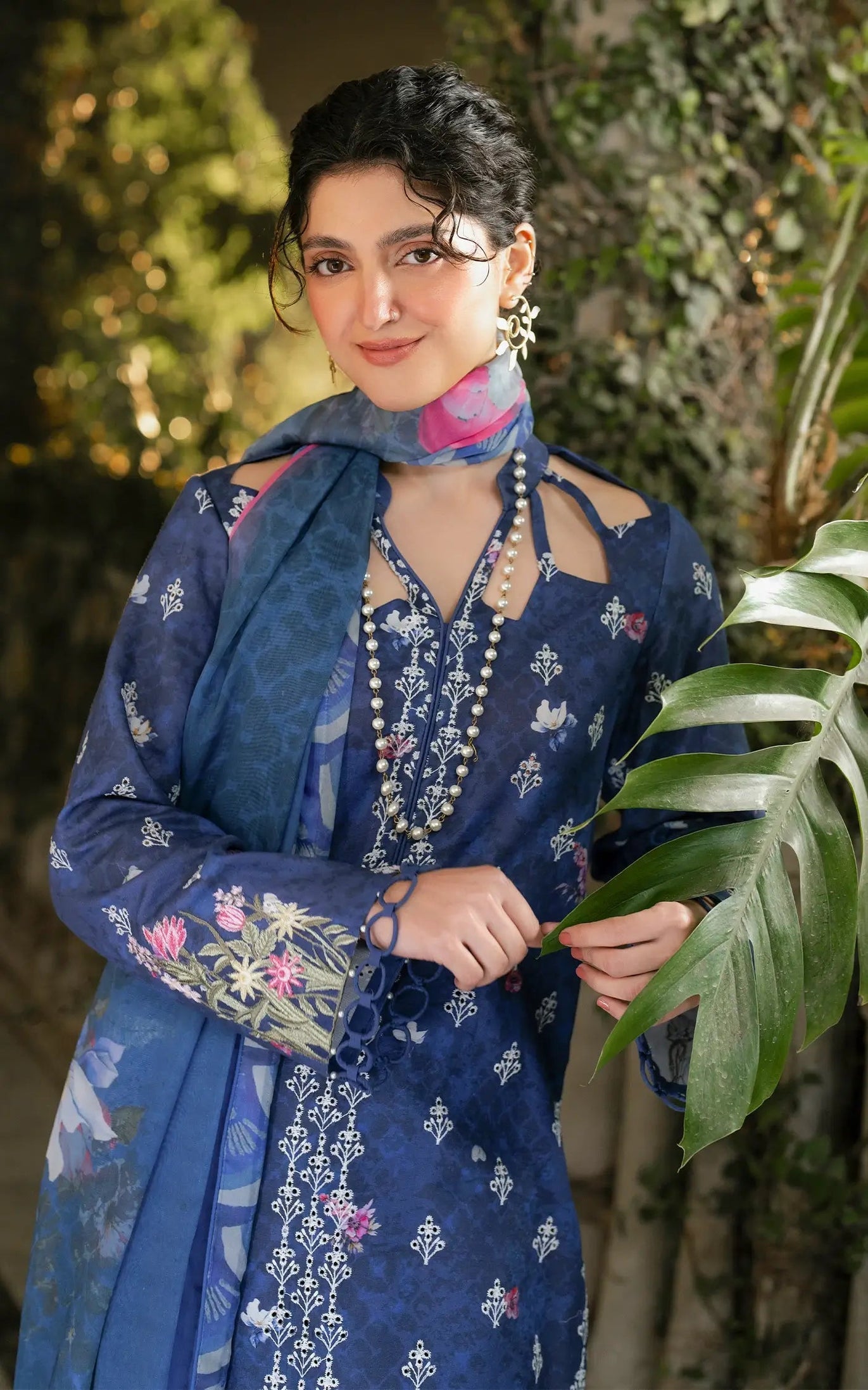 Asifa & Nabeel Gulkari`25 D#05