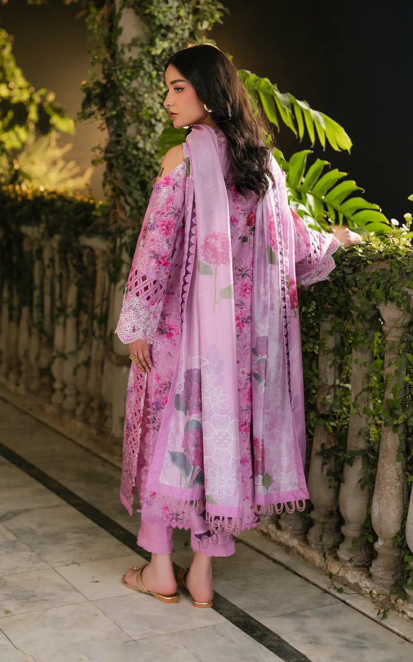 Asifa & Nabeel Gulkari`25 D#10