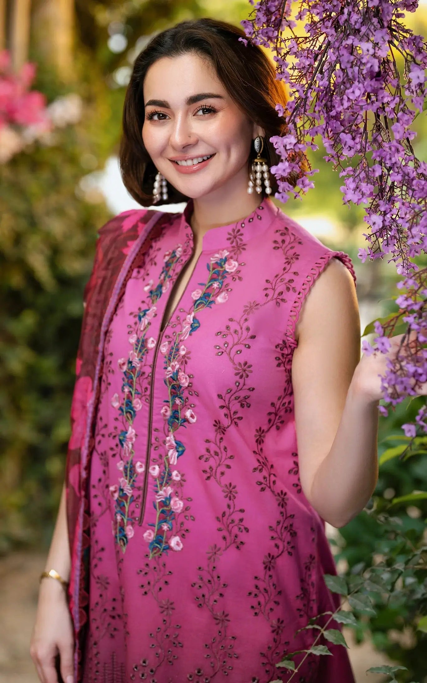 Asifa & Nabeel Gulkari`25 D#13