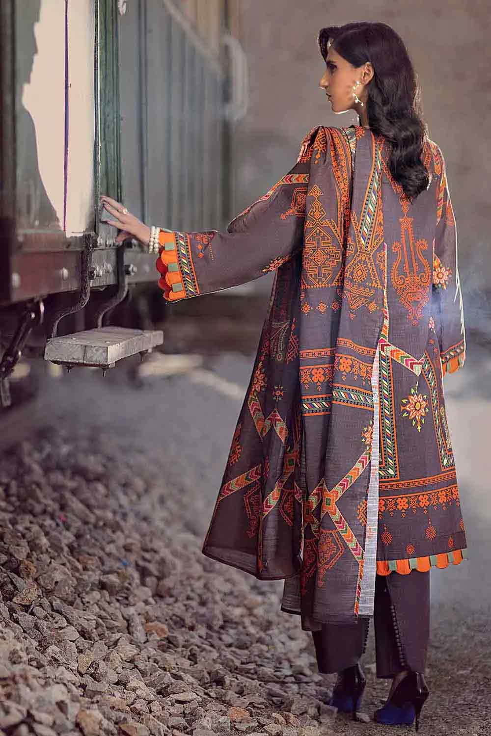 Gul Ahmed Winter Collection'21 K#12026 A