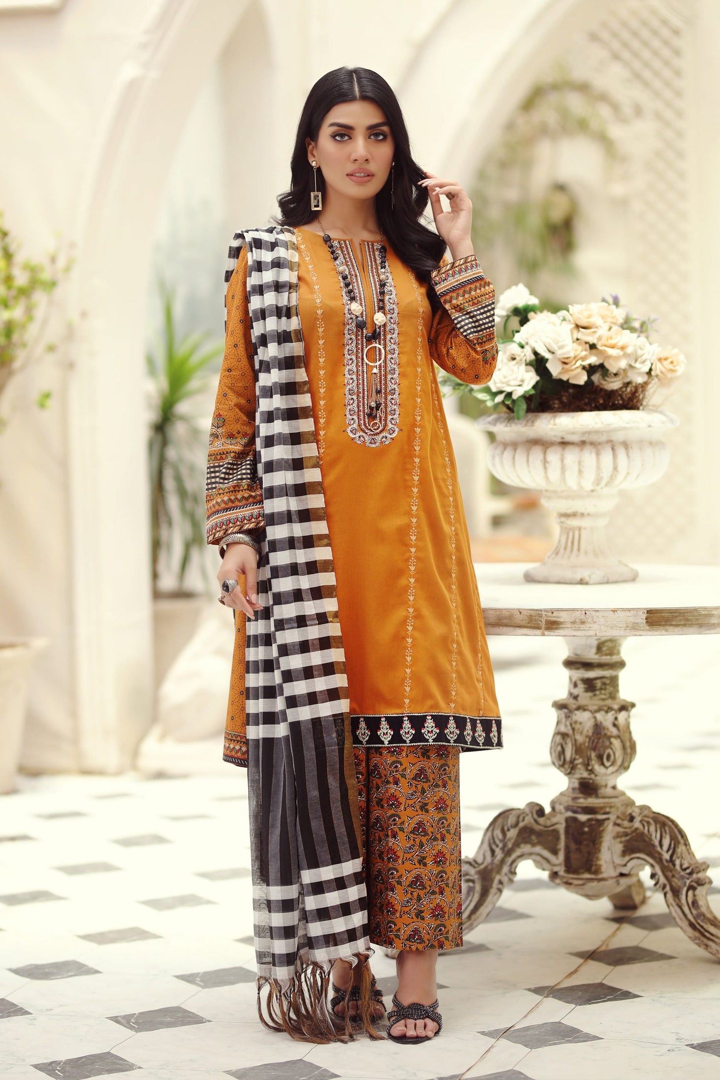 Lakhany Summer Gold Lawn`23 SG#5011