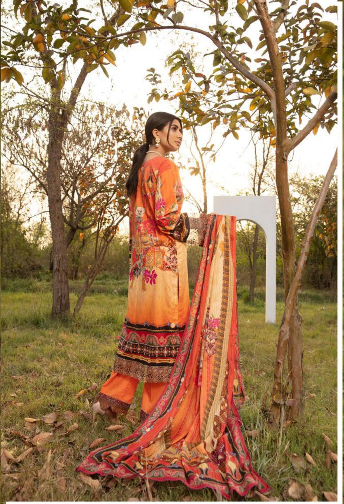 Johra Guzel Emb Lawn`21 JR#436