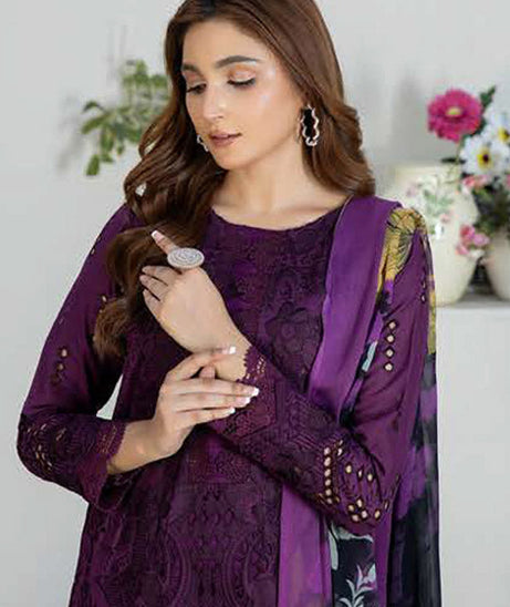 Johra Zala Emb Lawn`25 JH#826