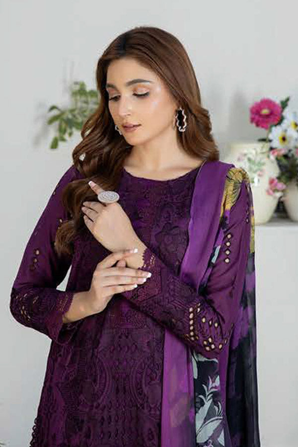 Johra Zala Emb Lawn`25 JH#826
