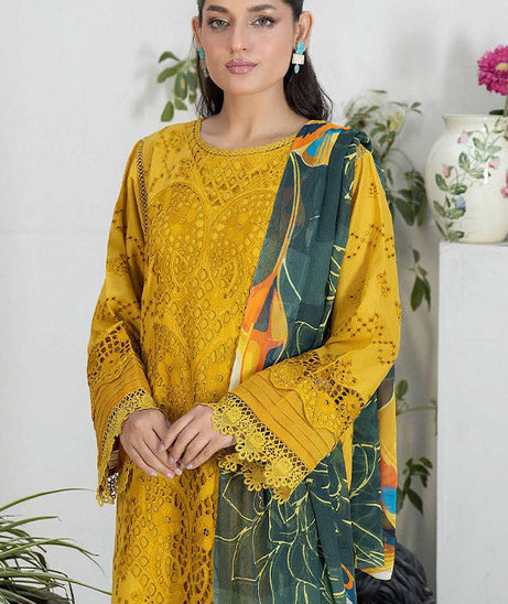 Johra Zala Emb Lawn`25 JH#833