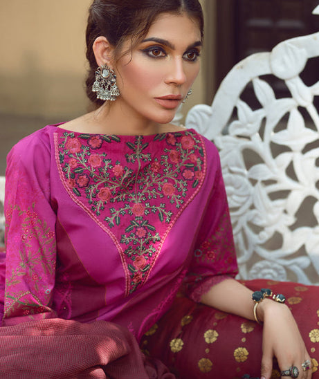 Shiza Hassan Kinaar Lawn`21 KL#06 (Aleen)