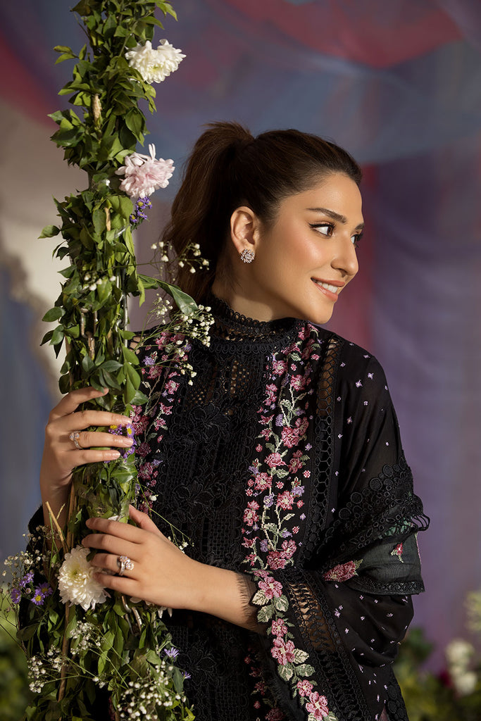Sobia Nazir Luxury Lawn'25 D# 4B