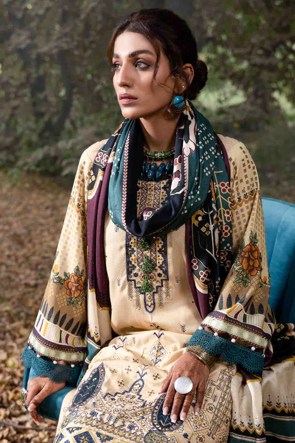 Zara Ali Winter'21 Laraib