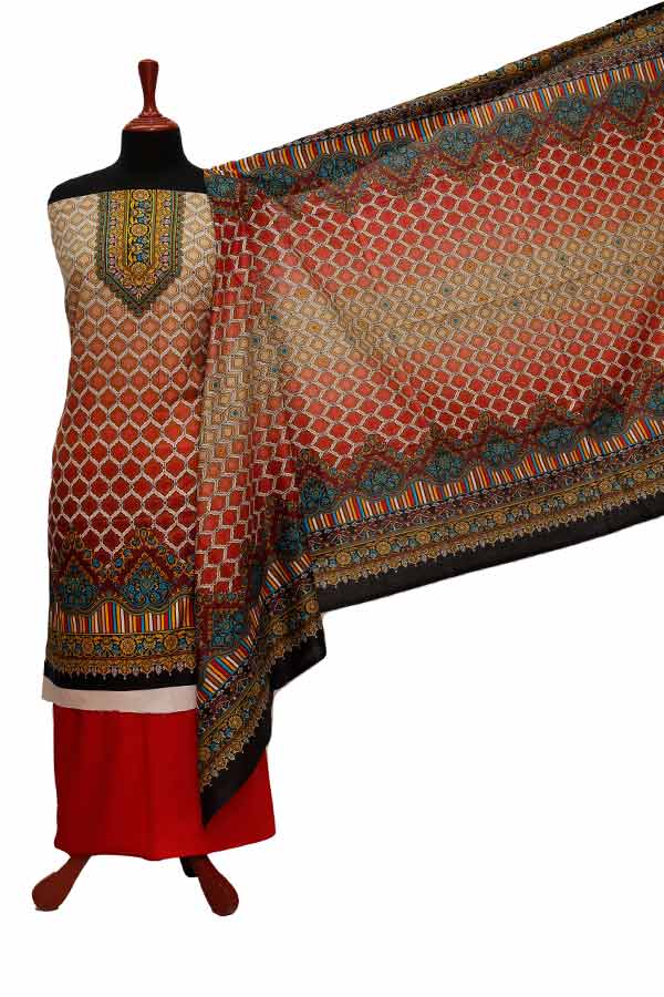 LCM Classic Lawn'21 D#2151 (Red)