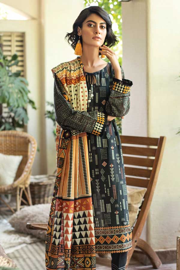 Lakhany Komal Khaddar`21 D#520 Black