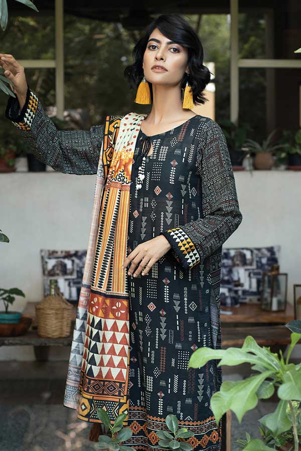Lakhany Komal Khaddar`21 D#520 Black