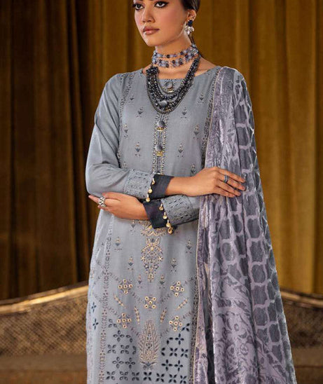 Lala Brocade Emb Wool'25 LW#123