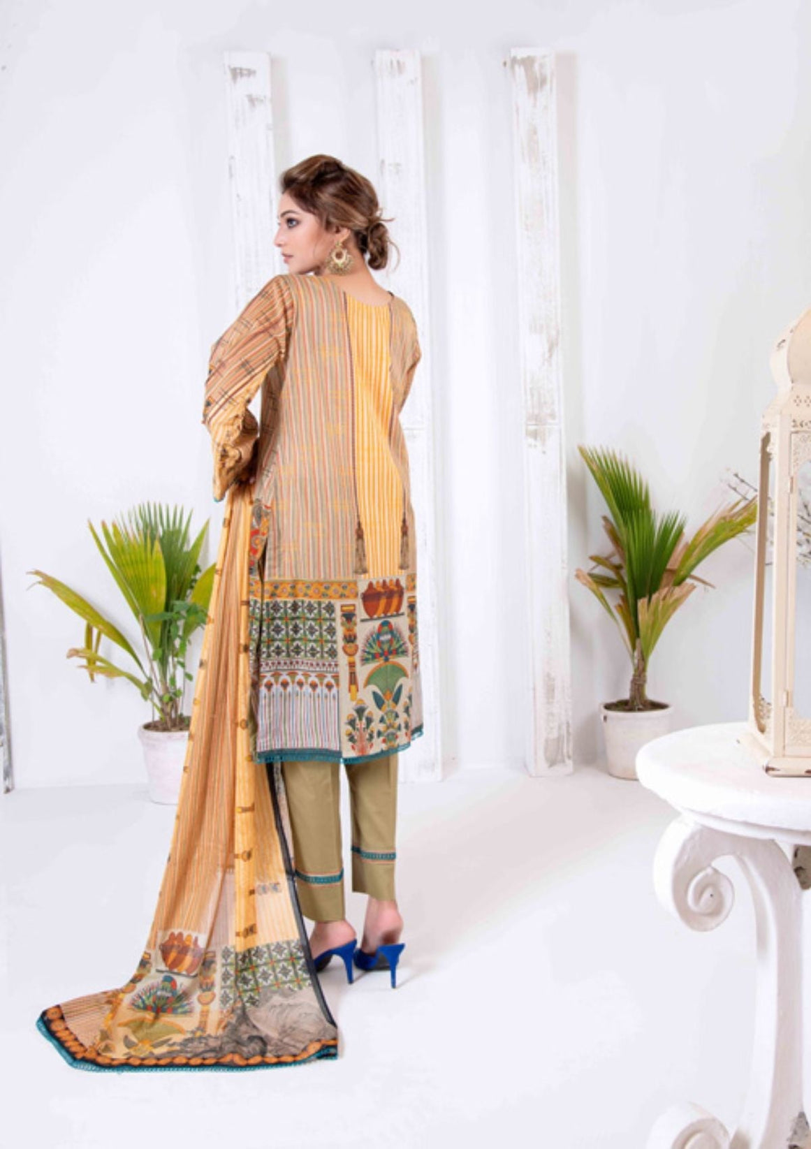 Gulmohar Summer Lawn`21 D#111