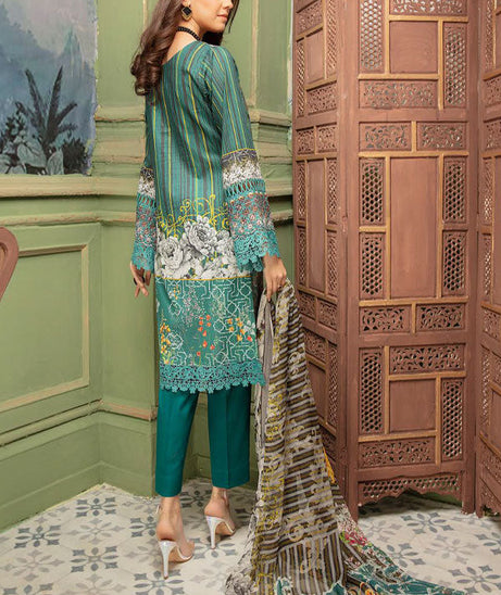 Mahee`s Chikankari Lawn`21 D#06