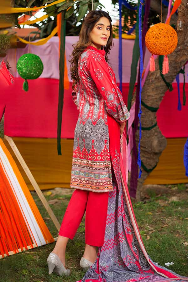 Mehar Emb Lawn Collection'22 D#5289