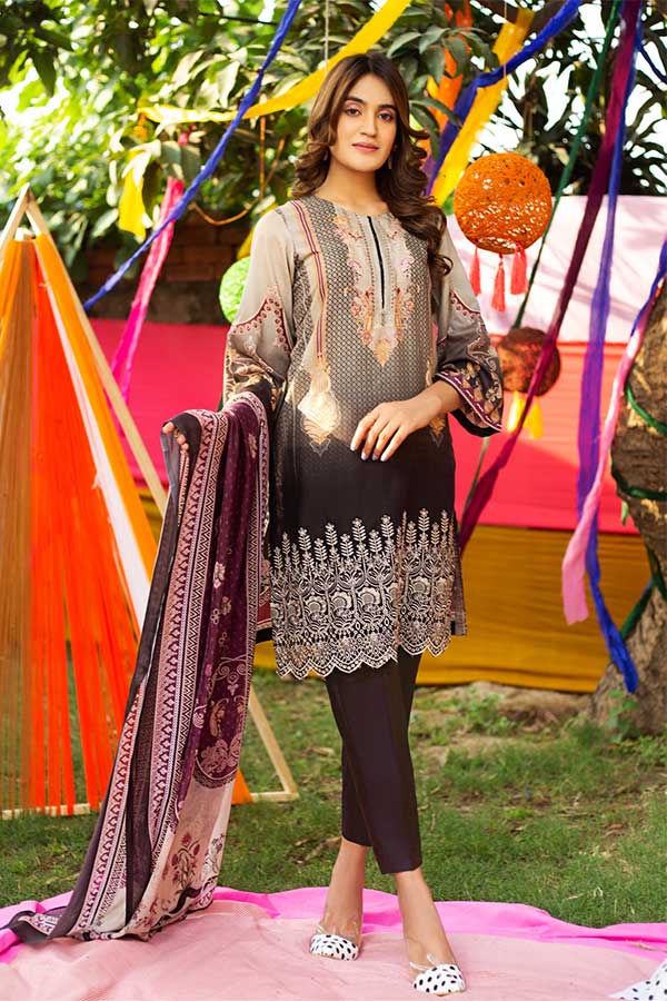 Mehar Emb Lawn Collection'22 D#5290