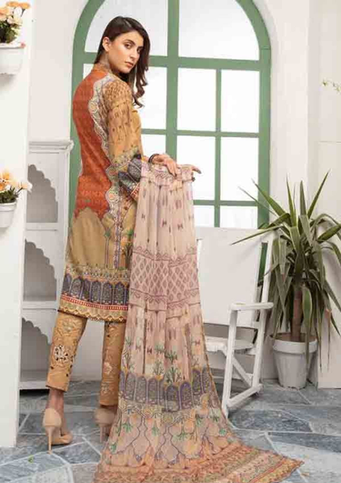 Shaista Nimra Emb Lawn`21 D#189