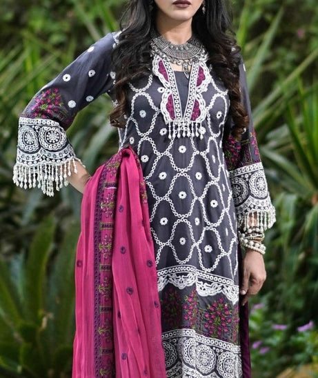 Nazia Malik Lawn Kari`21 D#08