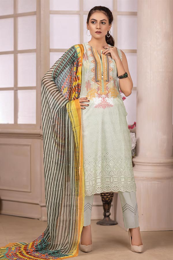 Noor Jahan Sui Dhaga Lawn'22 D#7