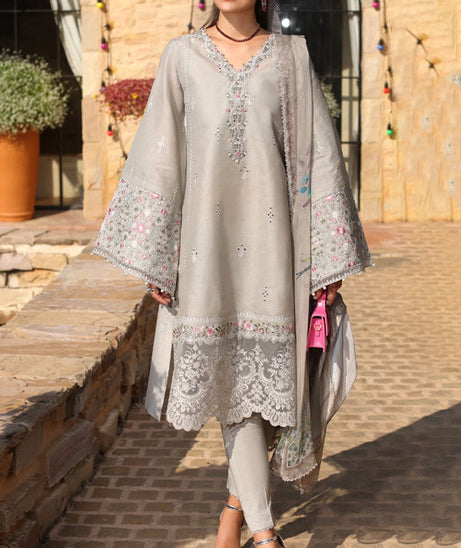 Noor By Saadia Asad Luxe Chikankari`25 D#01-B
