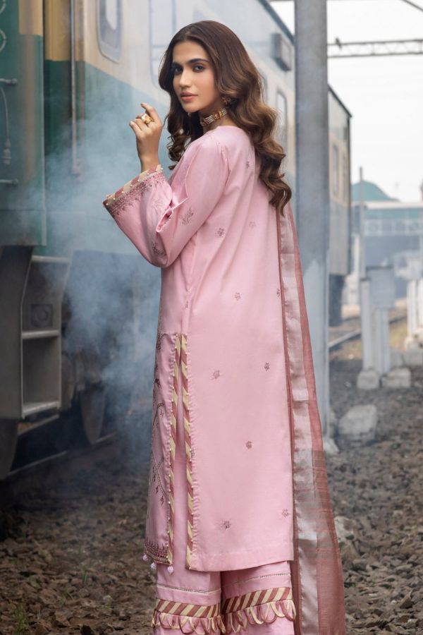 Panache Muntazir Emb Lawn`21 D#04