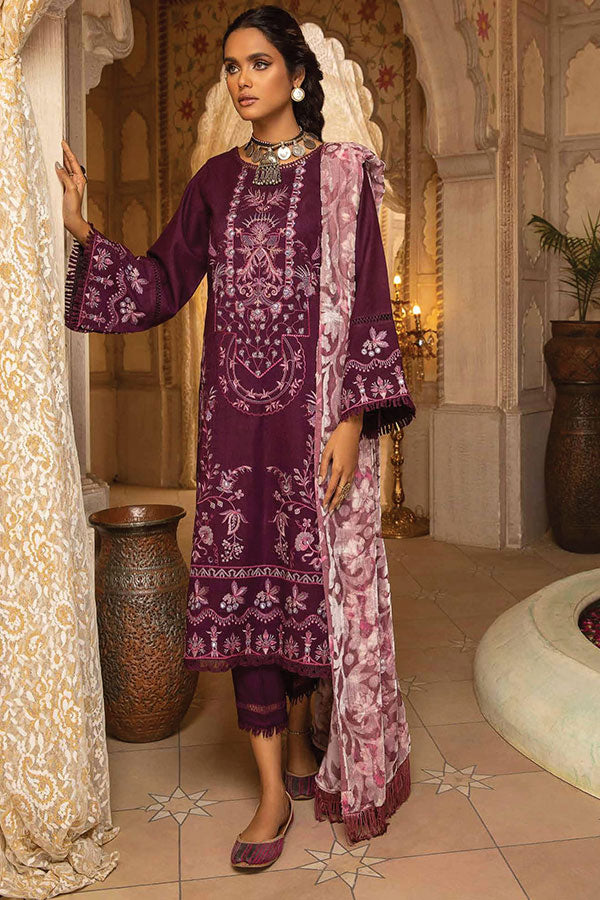 Panache Sahiba Emb W/Peach`22 D#10