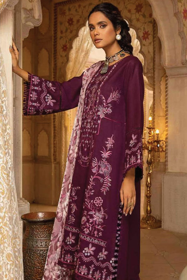 Panache Sahiba Emb W/Peach`22 D#10