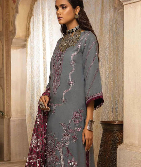 Panache Sahiba Emb W/Peach`22 D#6