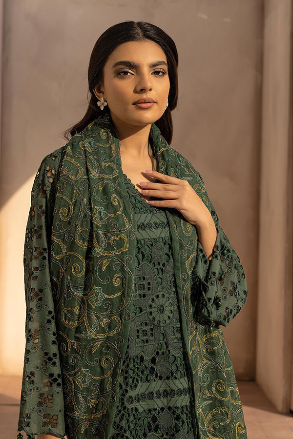 RA Mahee's Elegant Emb Lawn'25 D#02