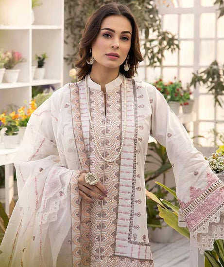 RA Mahee's Exclusive Lawn'23 D#02