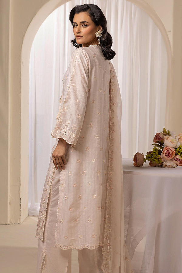 RA Mahee`s Ishal Emb Lawn`25 V#14 D # 3