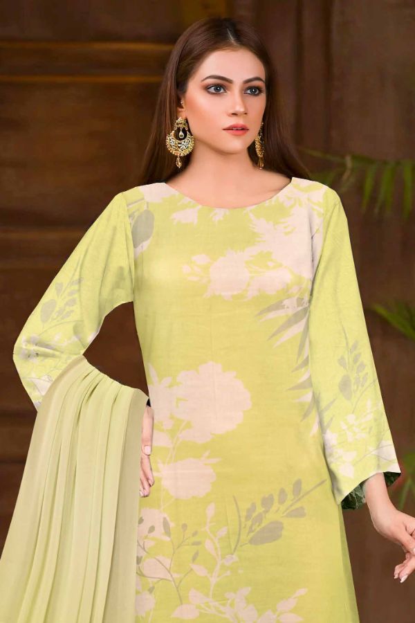 RA Ushna Premium Lawn`25 D#4