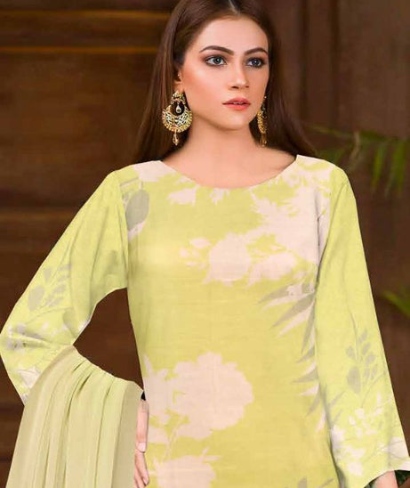 RA Ushna Premium Lawn`25 D#4