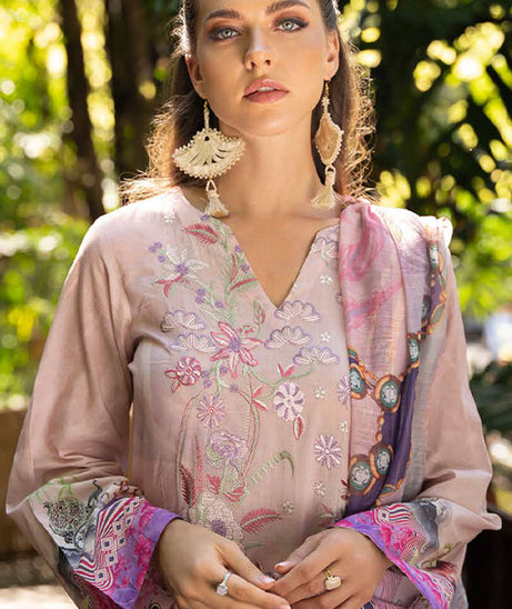 Ramsha Ghazal Luxury Lawn'25 G#301