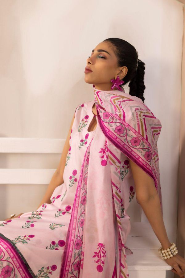Riwaj Exclusive Lawn`25 D#07