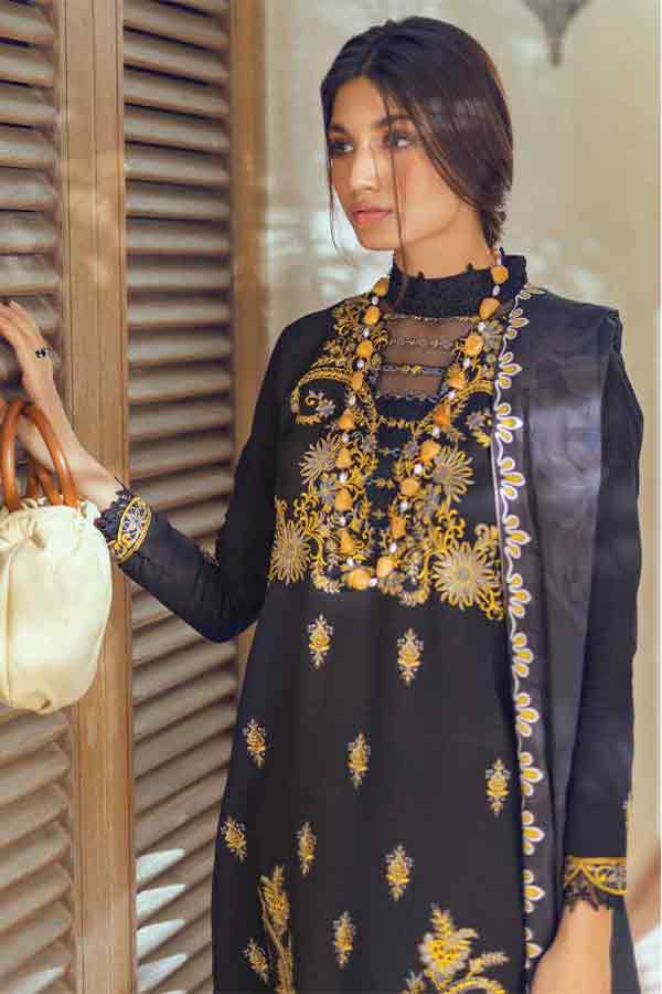 Roheenaz Luxury Winter'22 RNZ#7 B (Manal)