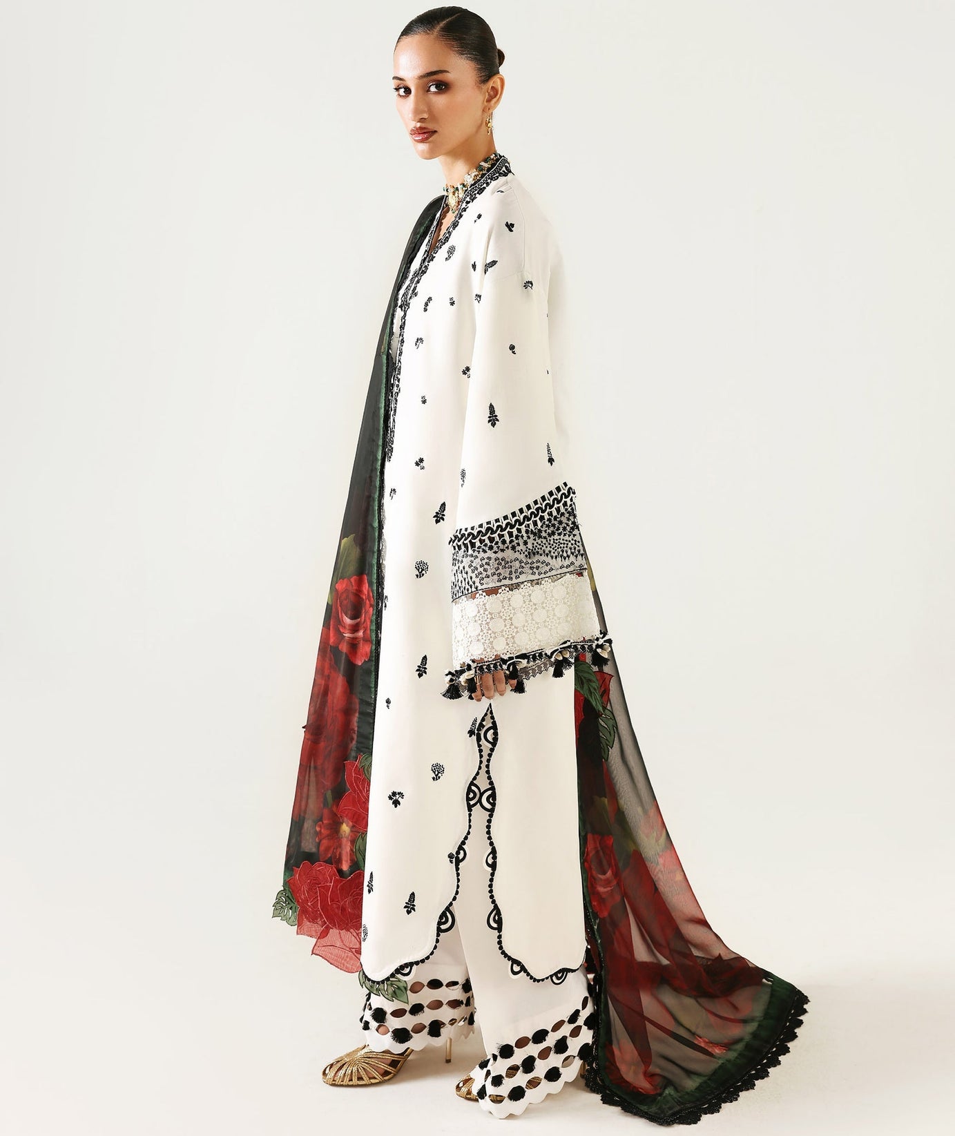 Republic Neoma Lawn`26 SP#03