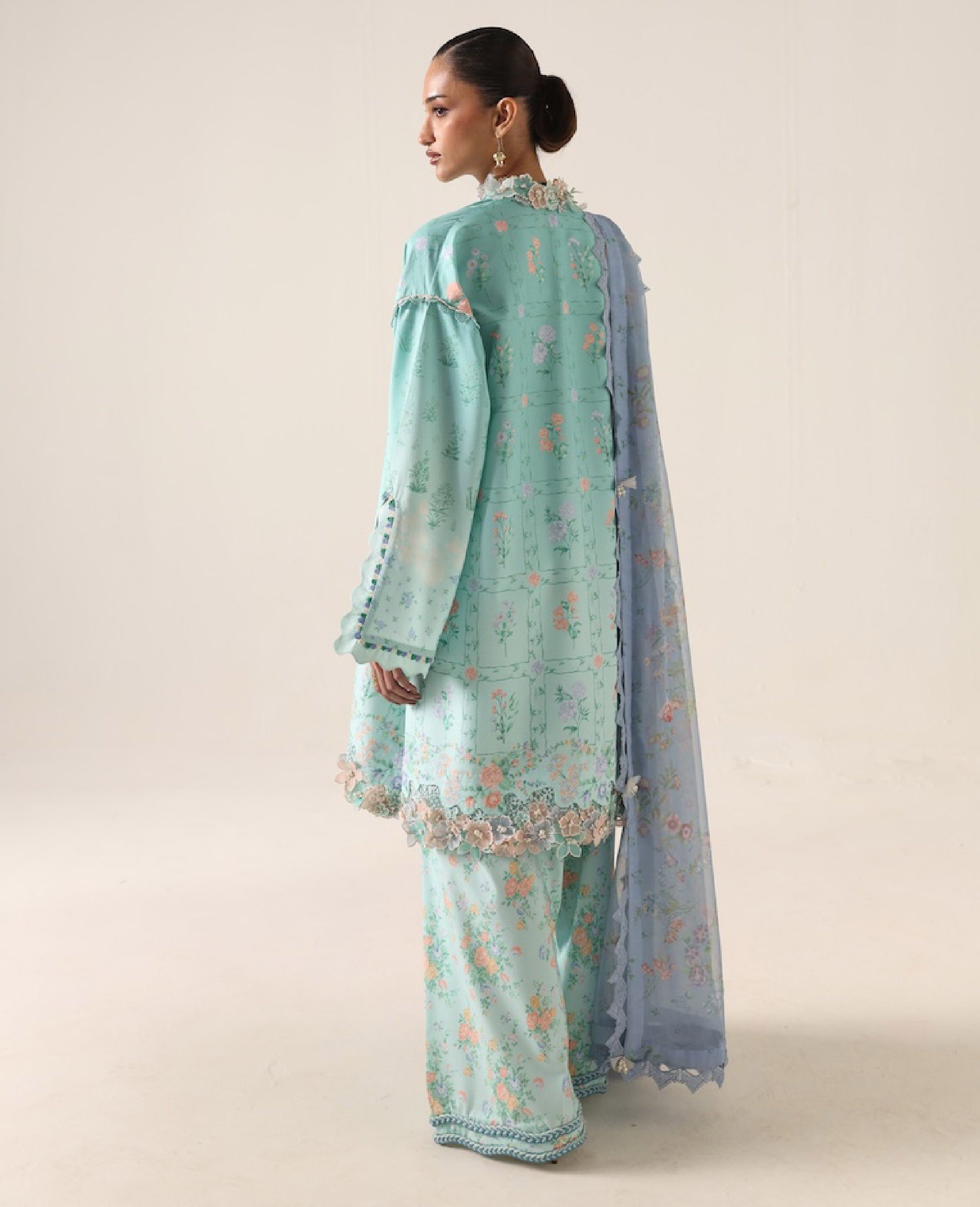Republic Neoma Lawn`26 SP#01