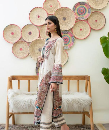 Salina Digital print Lawn`22 L Skin