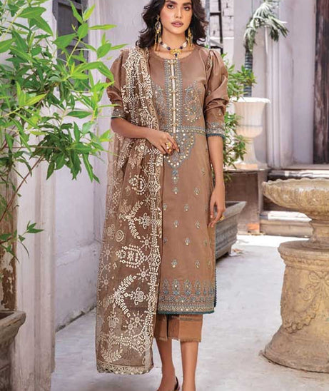 Sanam Saeed Chunar Lawn'23 D#05
