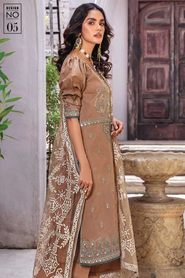 Sanam Saeed Chunar Lawn'23 D#05