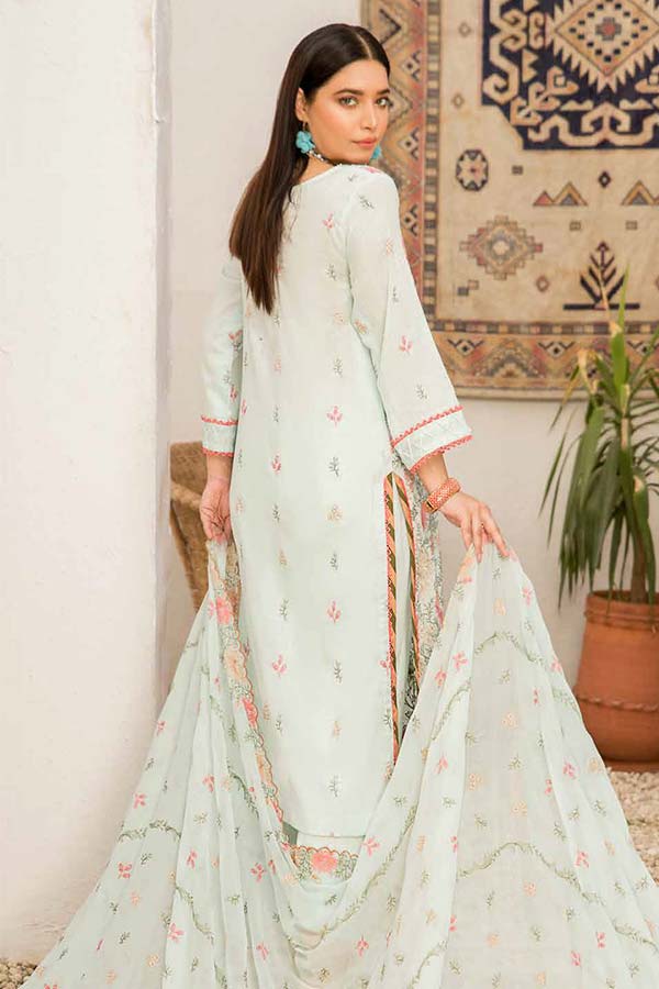 Sanam Saeed Riwaaj Lawn'22 D#3