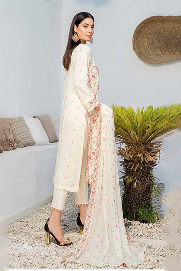 Sanam Saeed Riwaaj Lawn'22 D#6
