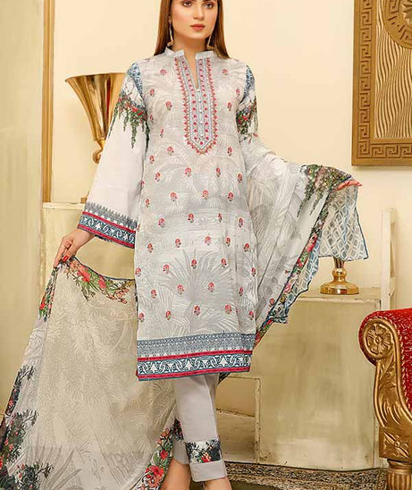 Sanam Saeed Zircon Summer'22 D#6