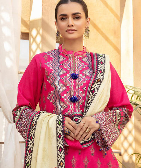 Shaista Nazakat Khaddar`22 D#900