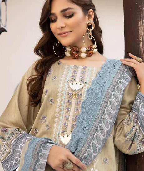 Shaista Shehzal Emd Viscose'22 D#400