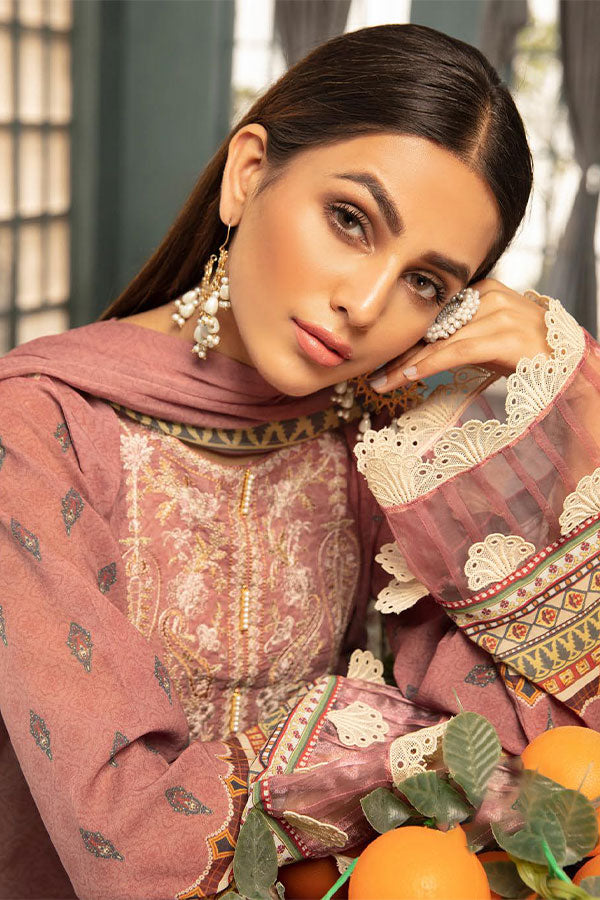 Shaista Swiss Festive Lawn'22 D#156