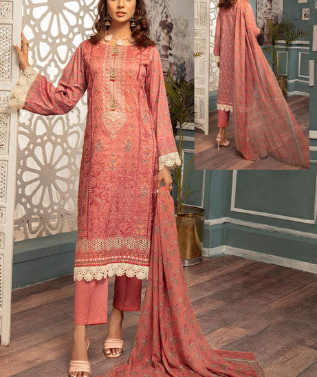 Shaista Urooj D/Lawn`22 D#132
