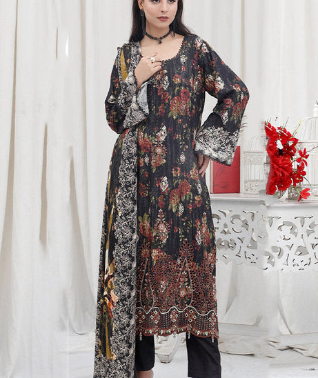 Shaista Mehwish Emb Staple`25 D#344