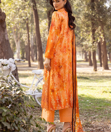 Shaista Chikankari Lawn'25 D#05